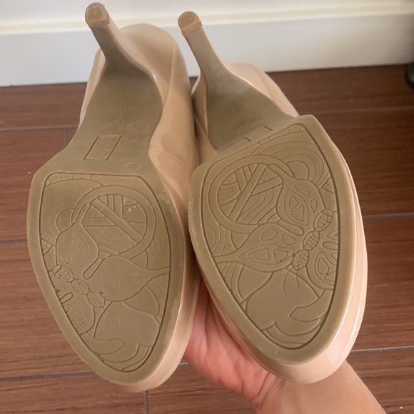 Nude heels size 9 - Picture 6 of 8